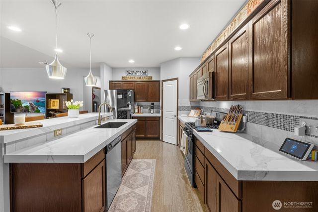 1402 S Machias Road, Snohomish, WA 98290