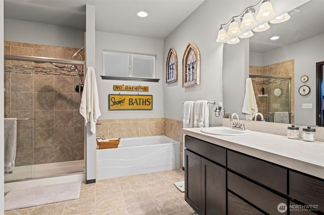 1402 S Machias Road, Snohomish, WA 98290