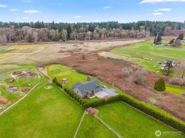 1402 S Machias Road, Snohomish, WA 98290
