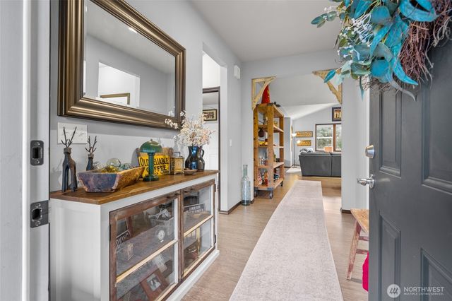 1402 S Machias Road, Snohomish, WA 98290