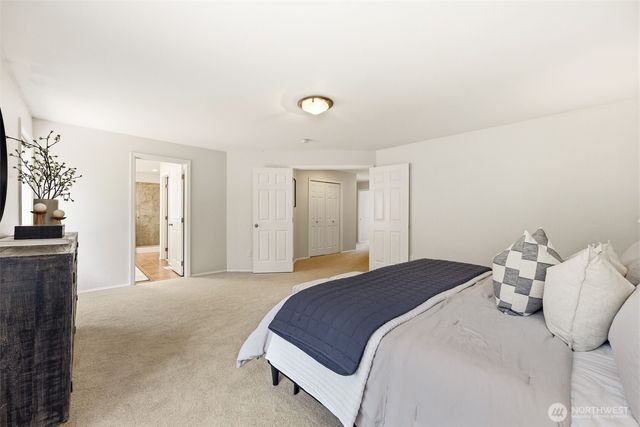 17430 57th Avenue W, Lynnwood, WA 98037