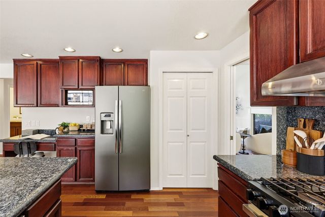 17430 57th Avenue W, Lynnwood, WA 98037