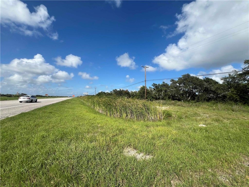 1701 Highway 35 Byp, Aransas Pass, TX 78336 — photo 3