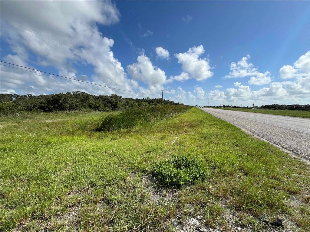 1701 Highway 35 Byp, Aransas Pass, TX 78336 — photo 4