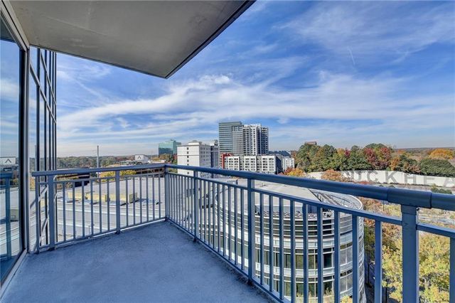 3338 Peachtree NE Road 1102, Atlanta, GA 30326