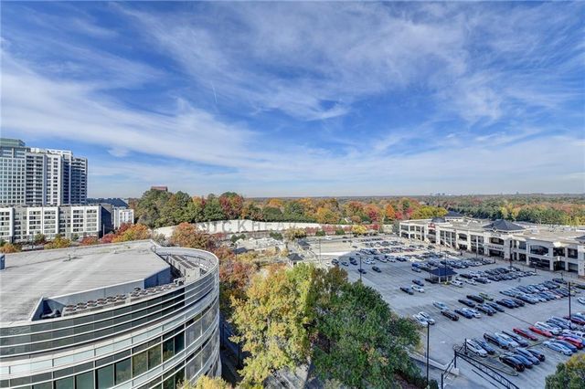 3338 Peachtree NE Road 1102, Atlanta, GA 30326
