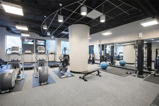 3338 Peachtree NE Road 1102, Atlanta, GA 30326