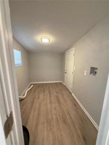 2410 18TH AVENUE S, St Petersburg, FL 33712