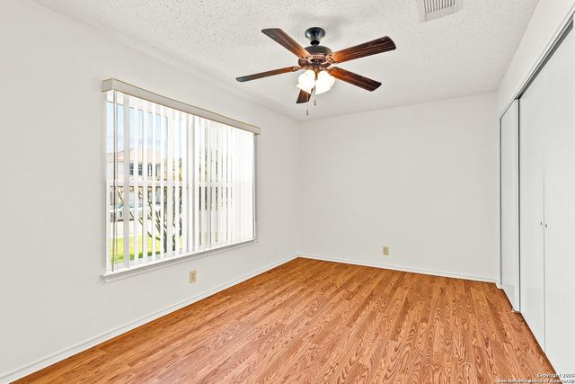 11211 Sutton Pl, San Antonio, TX 78249