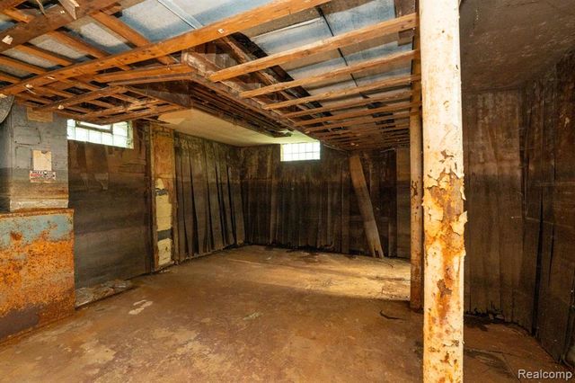 15693 Liberal Street, Detroit, MI 48205