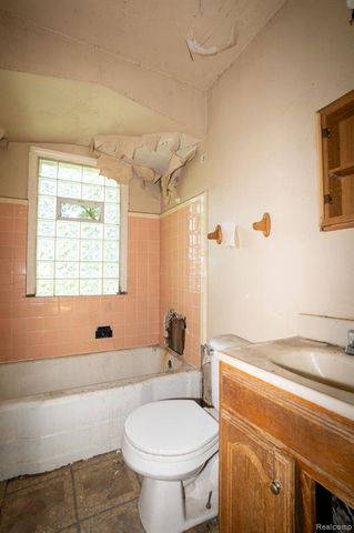 15693 Liberal Street, Detroit, MI 48205