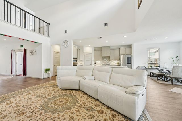 3303 Polk Creek Drive, Katy, TX 77494