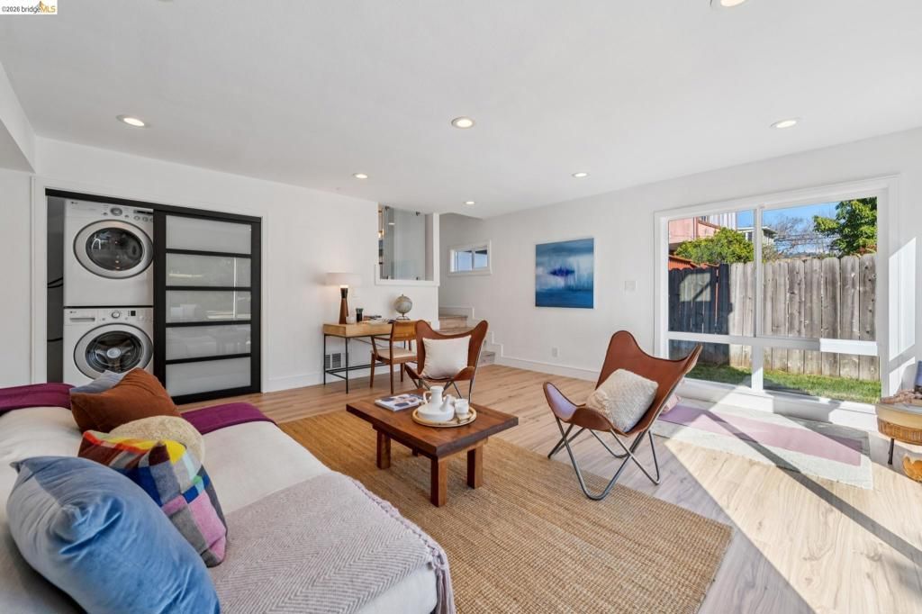 Image 43 of property listing at 1646 1646 Ashby Ave, Berkeley, CA 94703