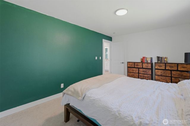 8313 S 19th Street, Tacoma, WA 98466