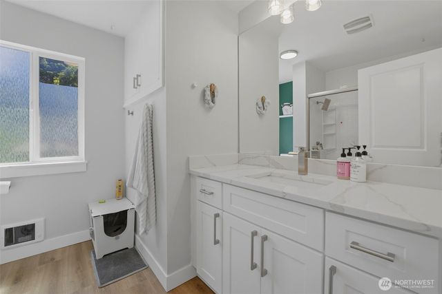 8313 S 19th Street, Tacoma, WA 98466