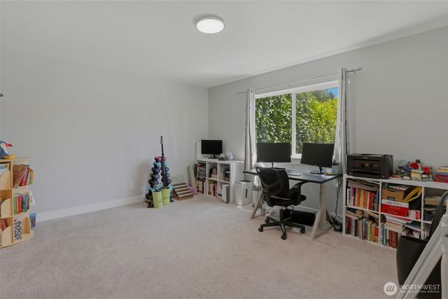 8313 S 19th Street, Tacoma, WA 98466