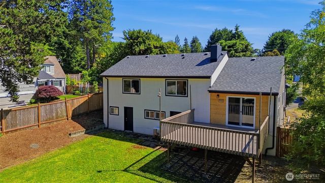 8313 S 19th Street, Tacoma, WA 98466
