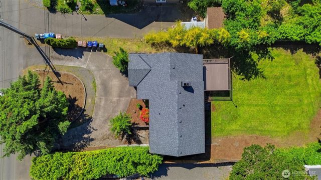 8313 S 19th Street, Tacoma, WA 98466
