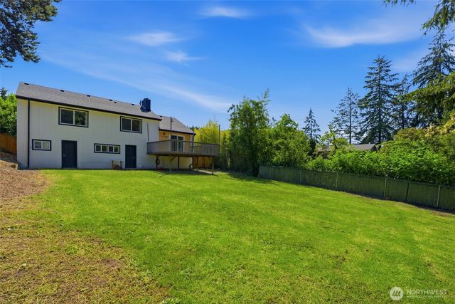 8313 S 19th Street, Tacoma, WA 98466