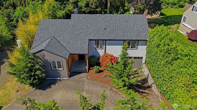 8313 S 19th Street, Tacoma, WA 98466