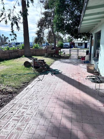 1064 W 5TH Street, Tempe, AZ 85281