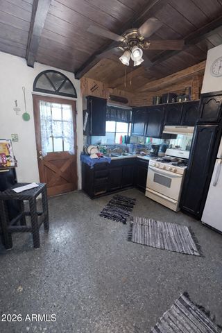 1064 W 5TH Street, Tempe, AZ 85281