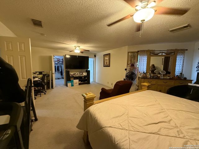 8815 SEBEC CIR, San Antonio, TX 78250