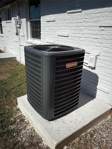 2929 8th Avenue N, Texas City, TX 77590