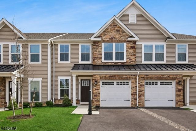 49 Owen Ct, Franklin Twp., NJ 08873
