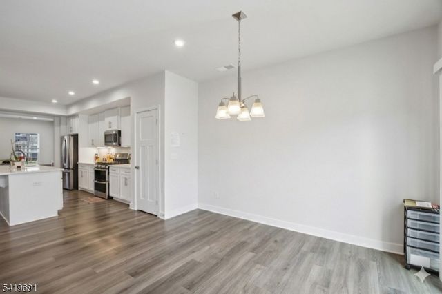 49 Owen Ct, Franklin Twp., NJ 08873