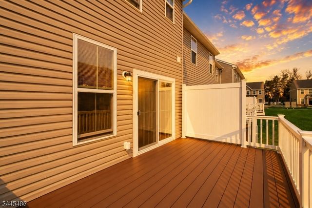 49 Owen Ct, Franklin Twp., NJ 08873