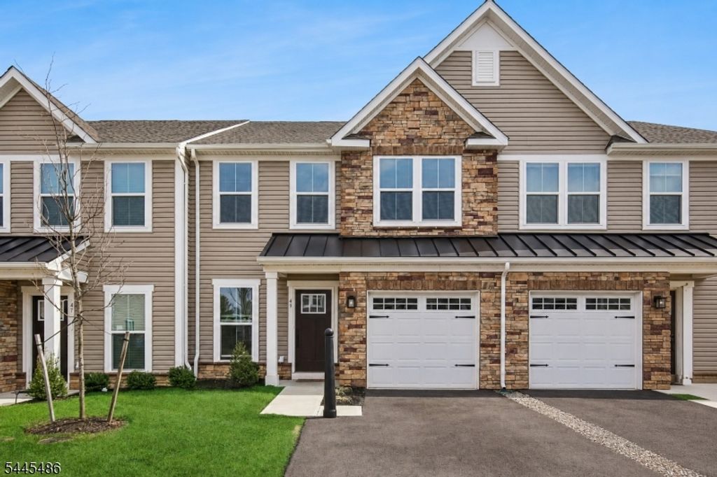49 Owen Ct, Franklin Twp., NJ 08873 — photo 2