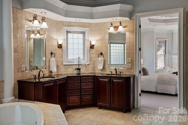 2073 Sugar Pond Court, Fort Mill, SC 29715
