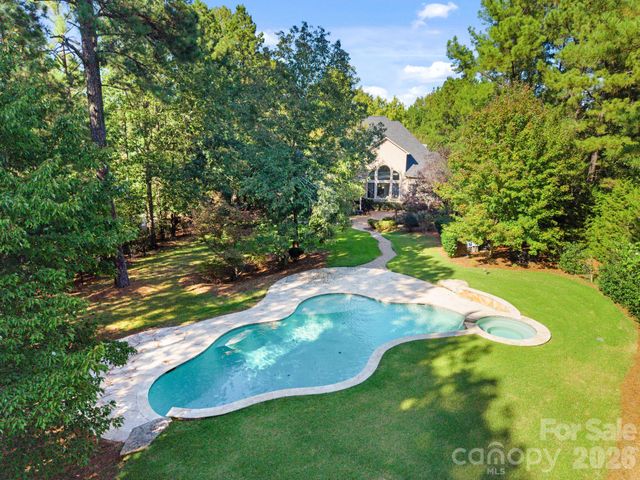 2073 Sugar Pond Court, Fort Mill, SC 29715