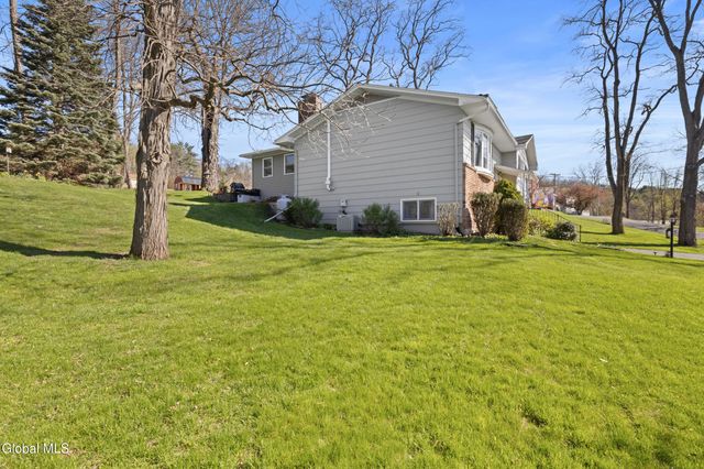 133 Hilgert Parkway, Schoharie, NY 12157