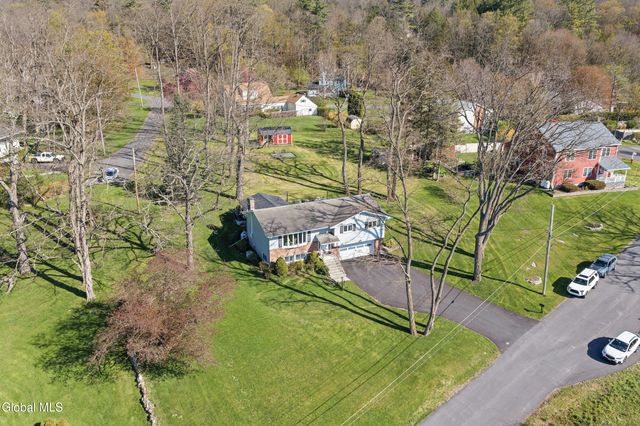 133 Hilgert Parkway, Schoharie, NY 12157