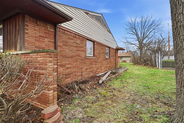 22903 N Bellwood Drive, Southfield, MI 48034