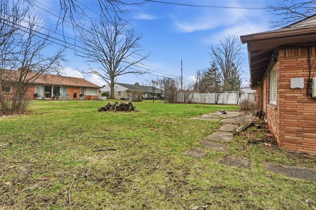 22903 N Bellwood Drive, Southfield, MI 48034