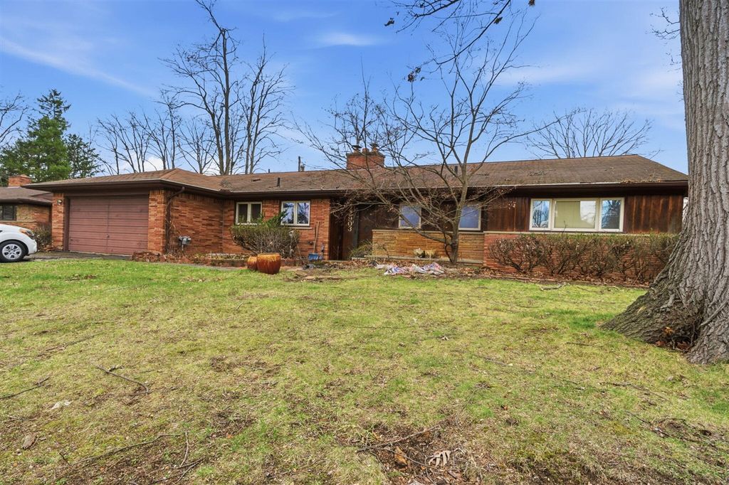 22903 N Bellwood Drive, Southfield, MI 48034