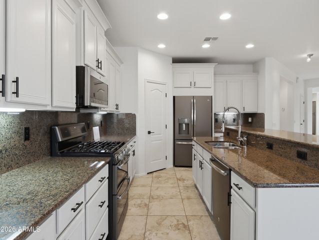 2625 N 158TH Avenue, Goodyear, AZ 85395