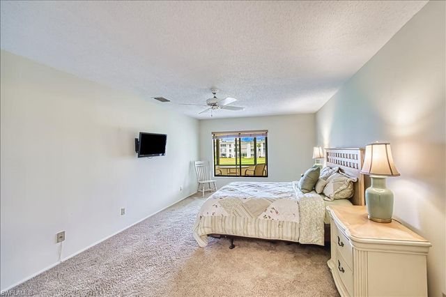 1784 Augusta DR 202, Fort Myers, FL 33907