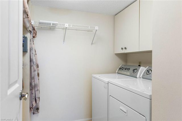 1784 Augusta DR 202, Fort Myers, FL 33907