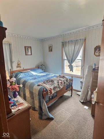 3022 14th Street, Columbus, IN 47201