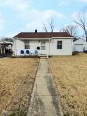 3022 14th Street, Columbus, IN 47201