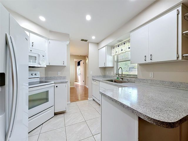 230 W STAGGERBUSH PATH, Beverly Hills, FL 34465
