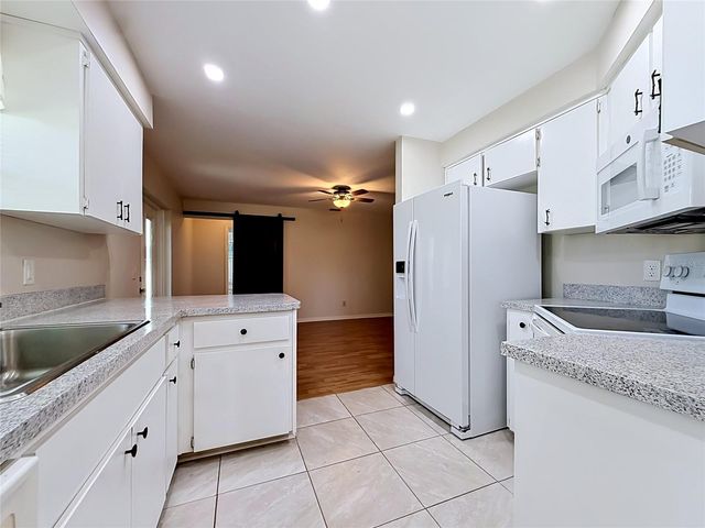 230 W STAGGERBUSH PATH, Beverly Hills, FL 34465