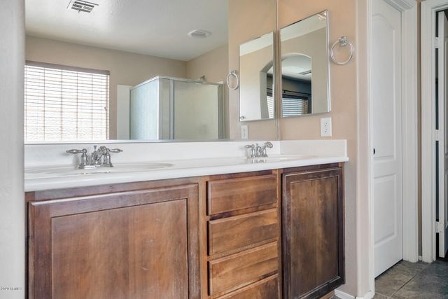 401 S 166th Drive, Goodyear, AZ 85338