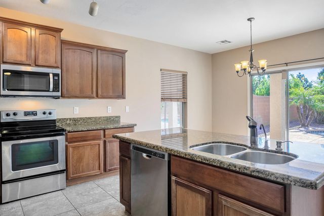 401 S 166th Drive, Goodyear, AZ 85338