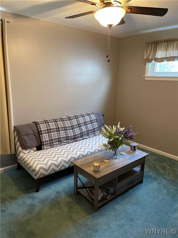 41 Rochelle Park, Tonawanda, NY 14150