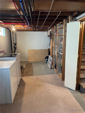 41 Rochelle Park, Tonawanda, NY 14150